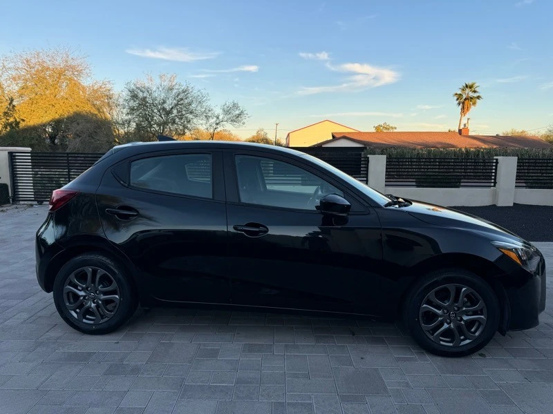 2020 Toyota Yaris - Image 7 of 21