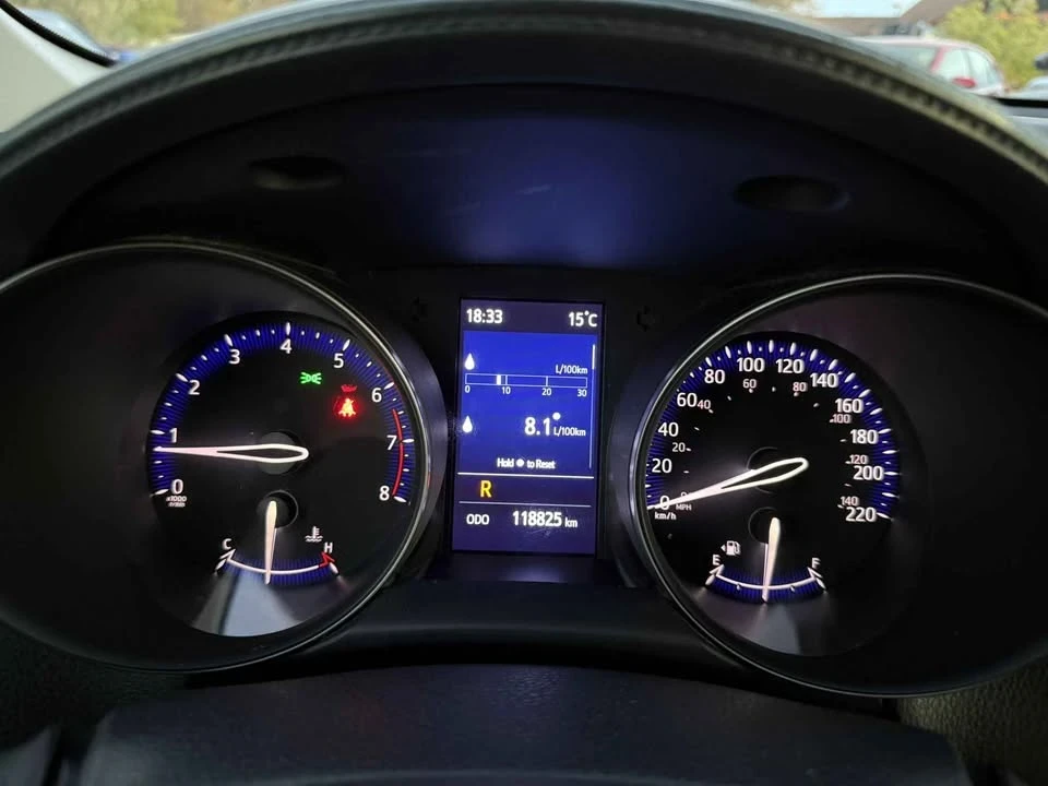 2020 Toyota C-HR - Image 15 of 20