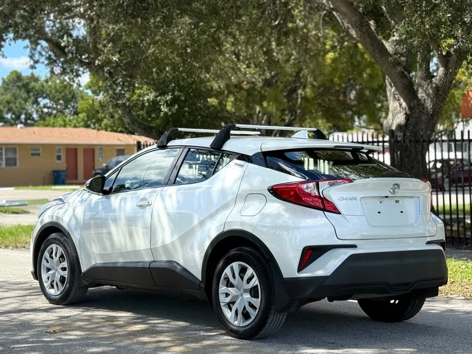 2020 Toyota C-HR - Image 3 of 7