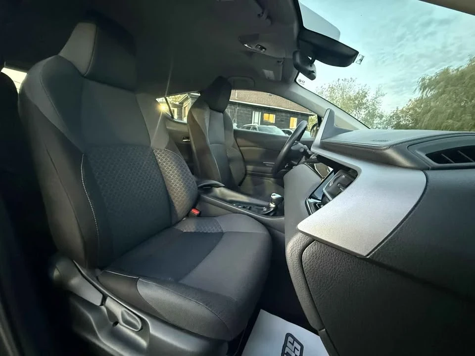 2020 Toyota C-HR - Image 19 of 20