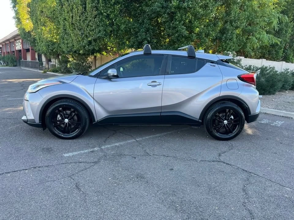 2020 Toyota C-HR - Image 5 of 19