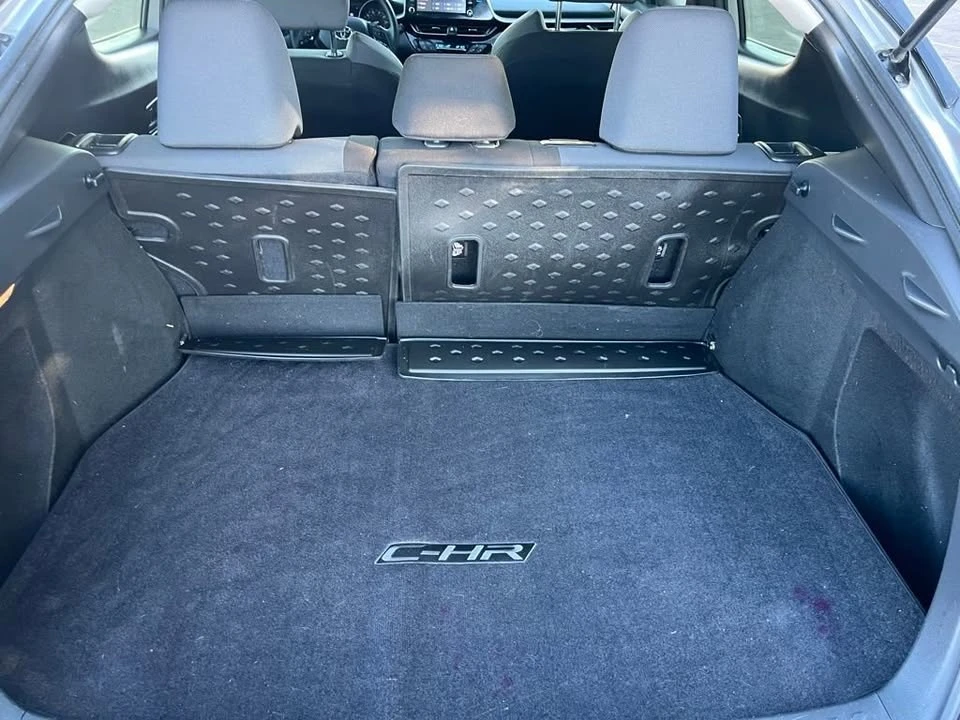 2020 Toyota C-HR - Image 13 of 19