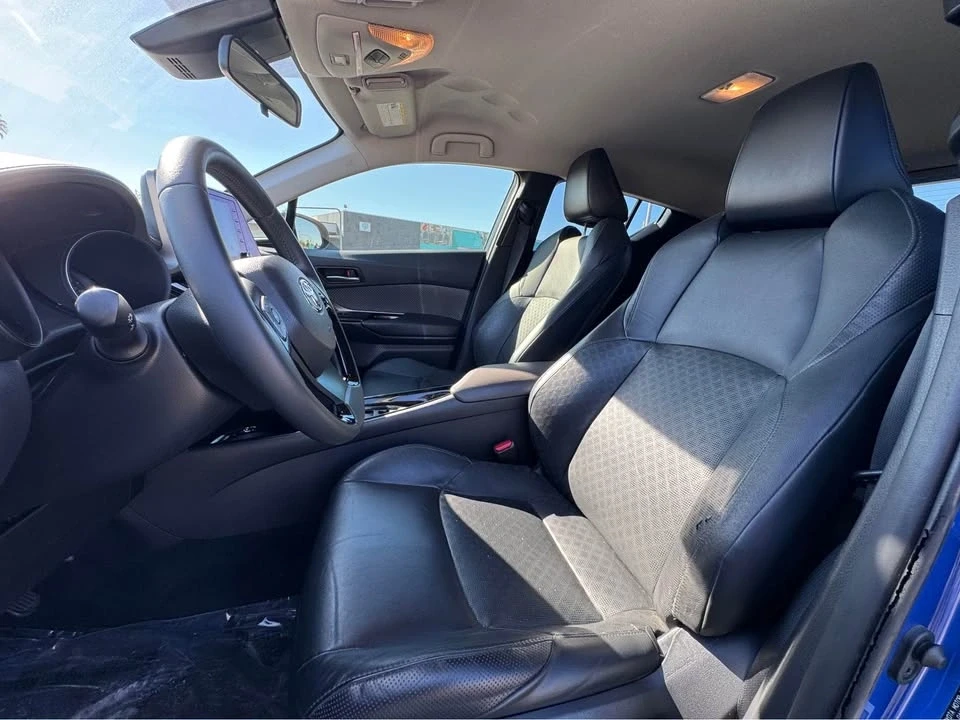 2020 Toyota C-HR - Image 11 of 18