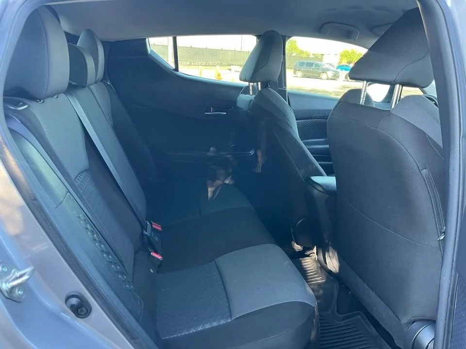 2020 Toyota C-HR - Image 15 of 19