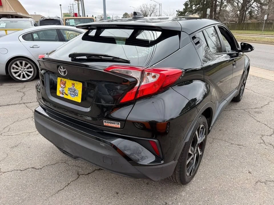 2020 Toyota C-HR - Image 8 of 20