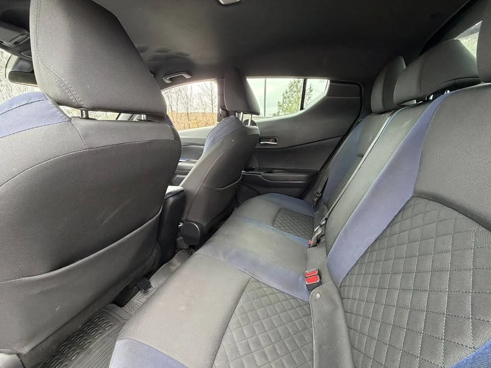 2020 Toyota C-HR - Image 17 of 20