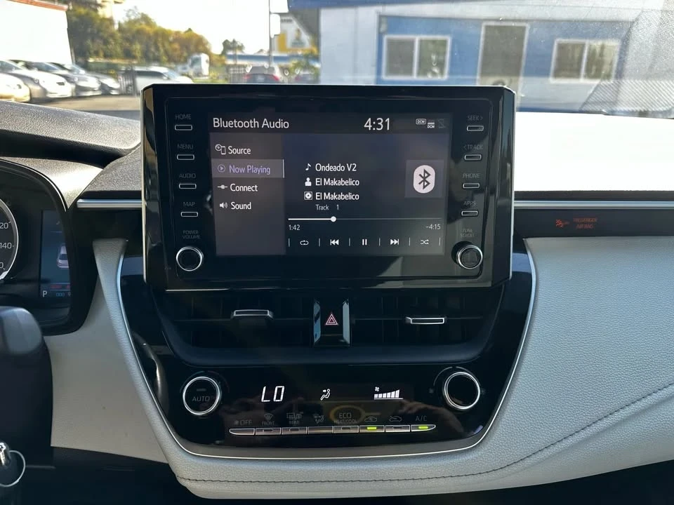 2020 Toyota Corolla 12th Gen - Image 17 of 19