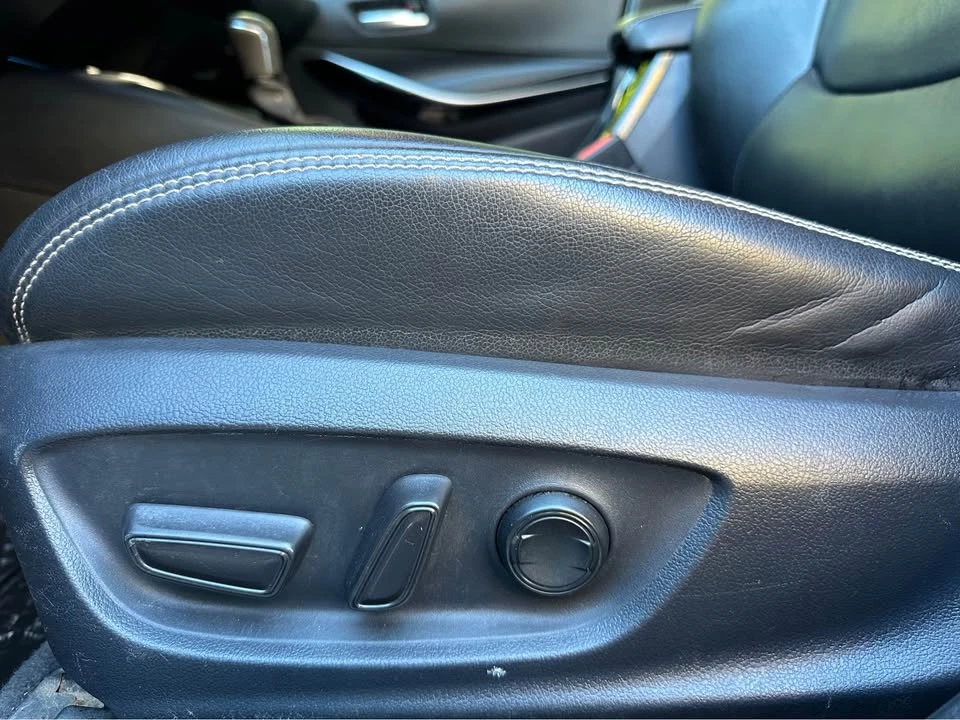 2020 Toyota Corolla 12th Gen - Image 12 of 20