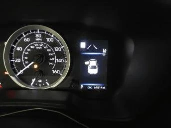 2020 Toyota Corolla 12th Gen - Image 13 of 20
