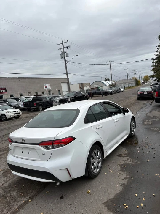 2020 Toyota Corolla 12th Gen - Image 17 of 20