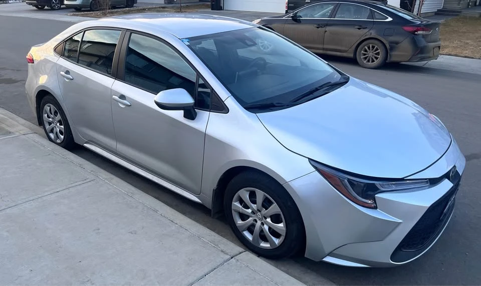 2020 Toyota Corolla 12th Gen - Image 10 of 16