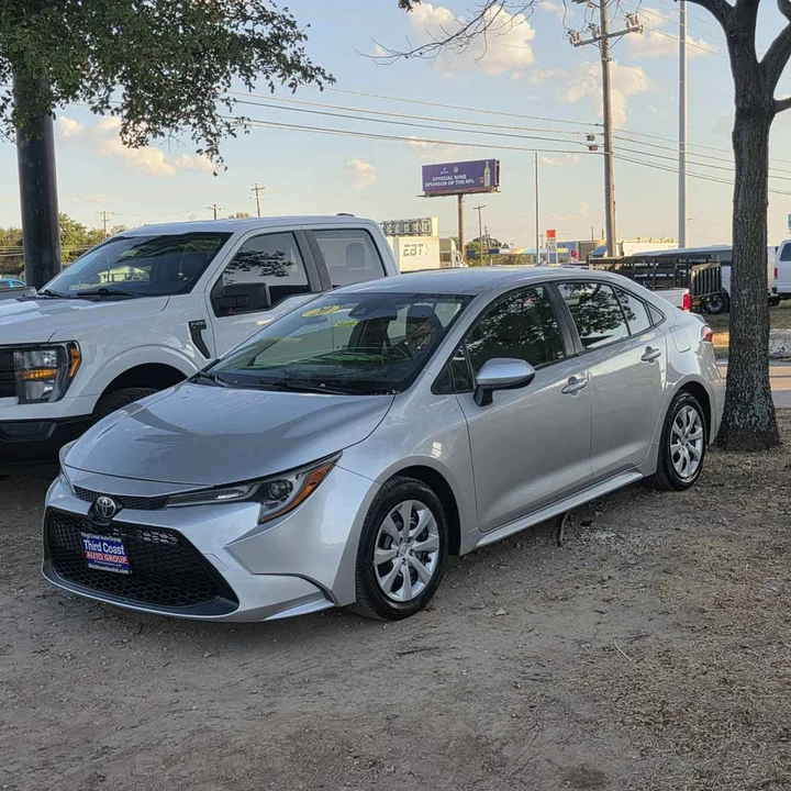 2020 Toyota Corolla 12th Gen - Image 3 of 8