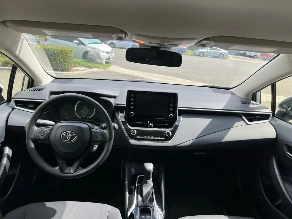 2020 Toyota Corolla 12th Gen - Image 9 of 20