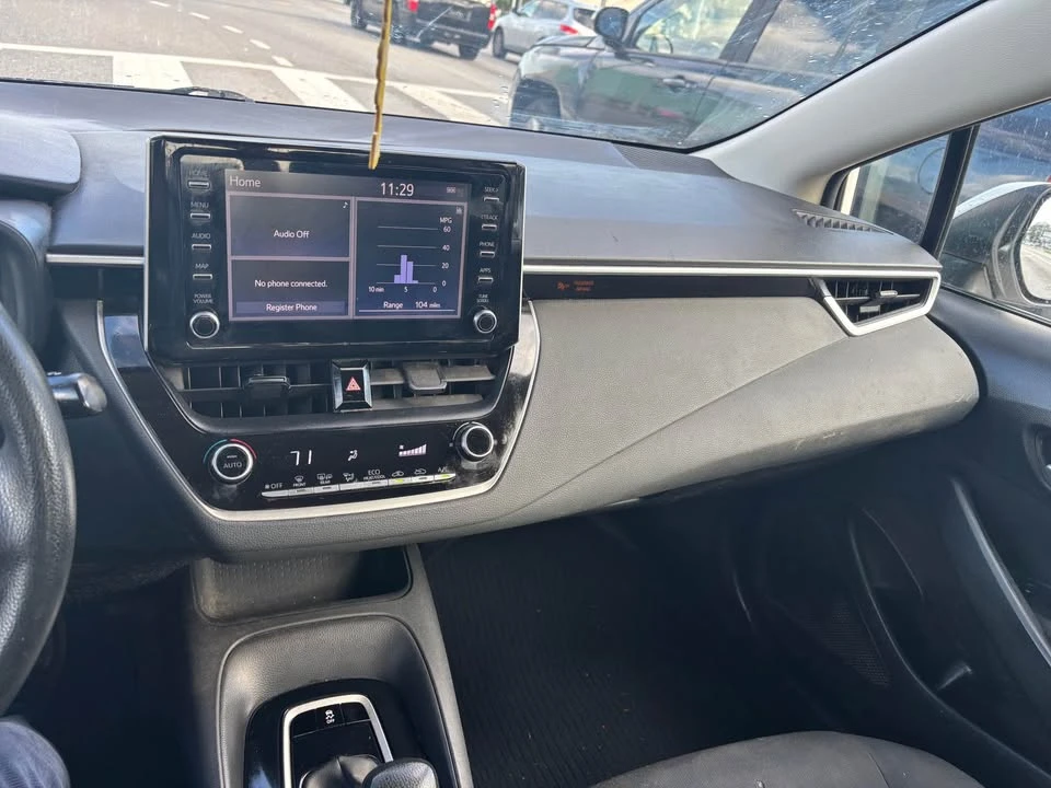 2020 Toyota Corolla 12th Gen - Image 14 of 18