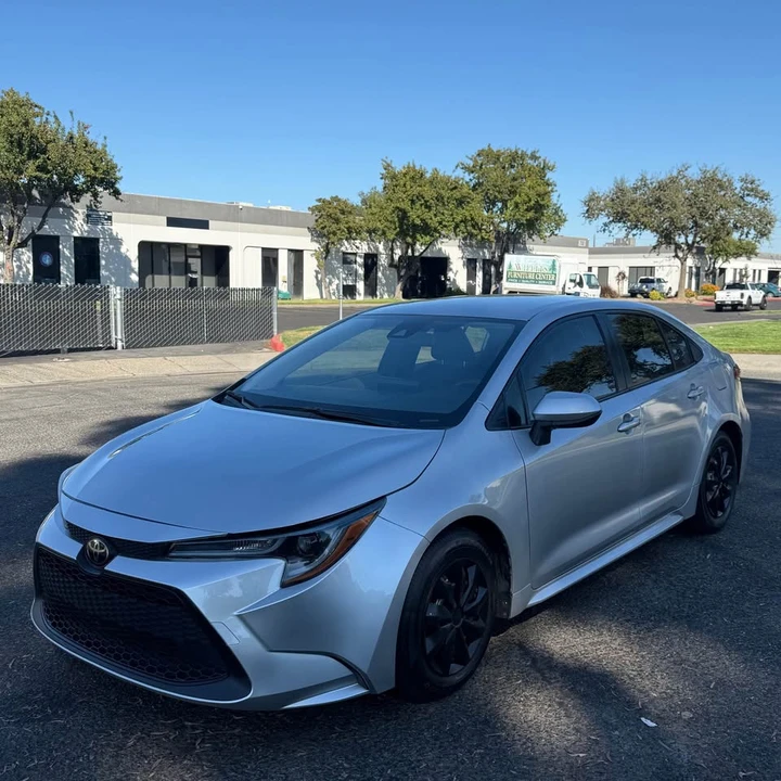2020 Toyota Corolla 12th Gen - Image 5 of 16