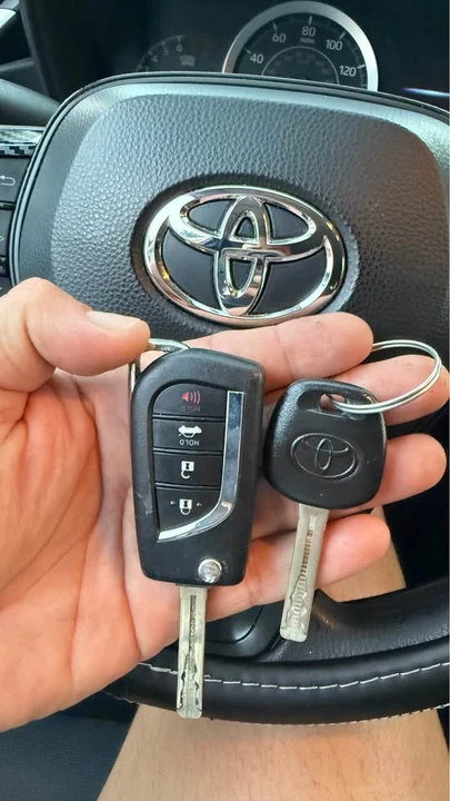 2020 Toyota Corolla 12th Gen - Image 14 of 15