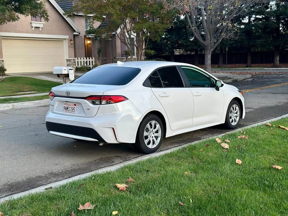 2020 Toyota Corolla 12th Gen - Image 2 of 10