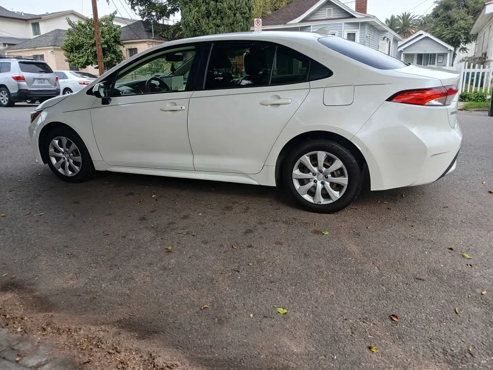 2020 Toyota Corolla 12th Gen - Image 18 of 20