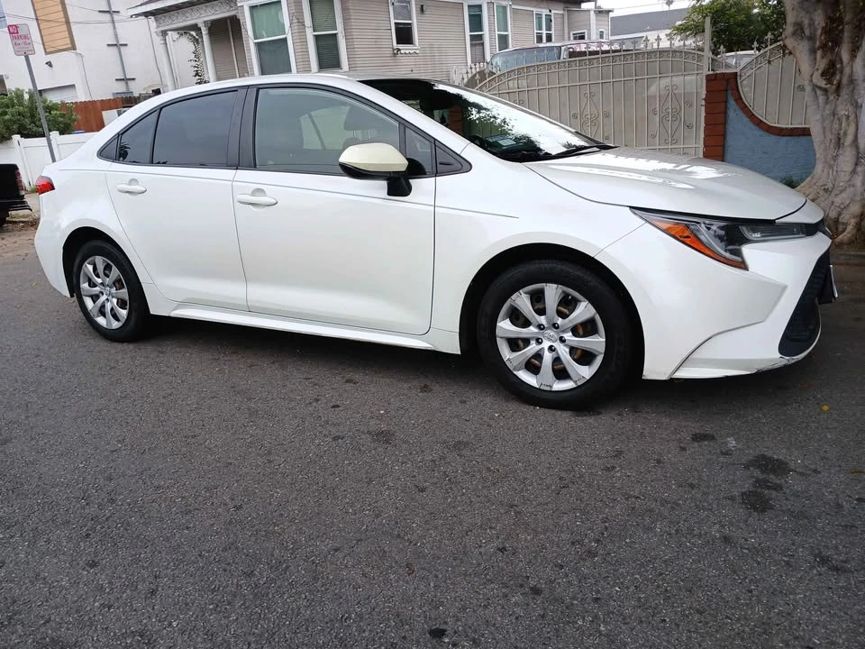 2020 Toyota Corolla 12th Gen - Image 17 of 20