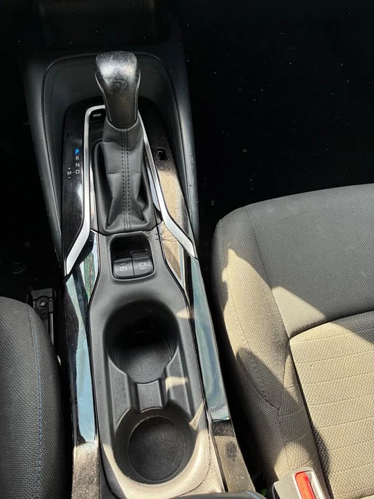 2020 Toyota Corolla 12th Gen - Image 15 of 18