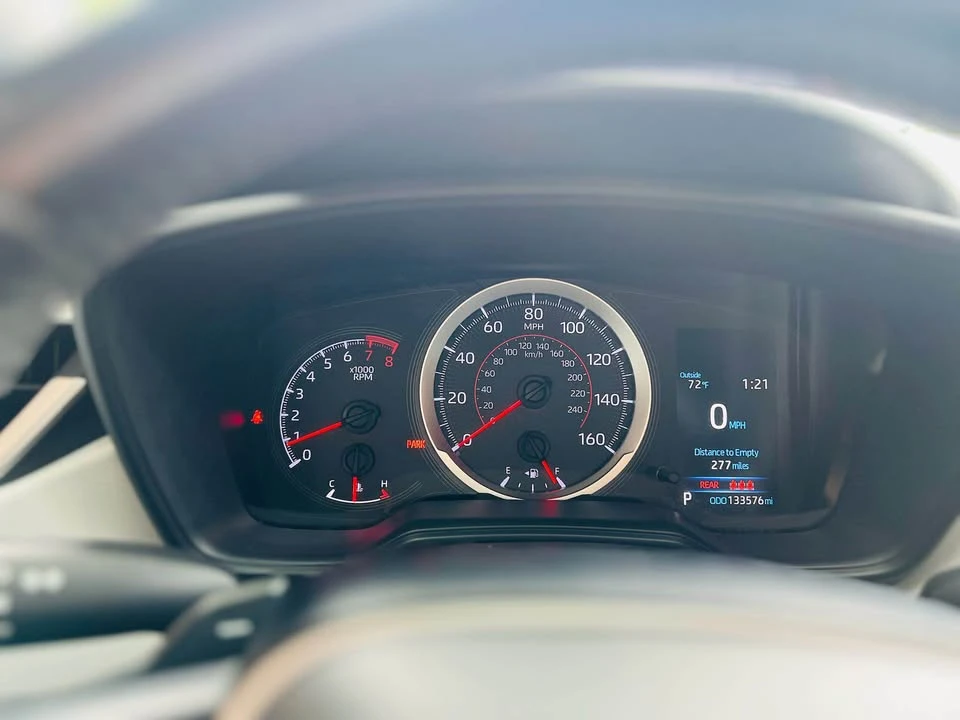 2020 Toyota Corolla 12th Gen - Image 8 of 16