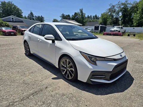 2020 Toyota Corolla SE Sedan