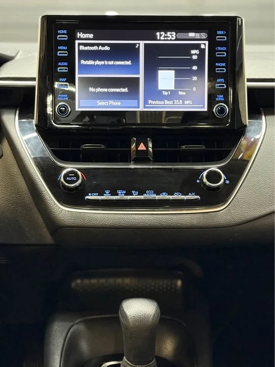 2020 Toyota Corolla 12th Gen - Image 15 of 18