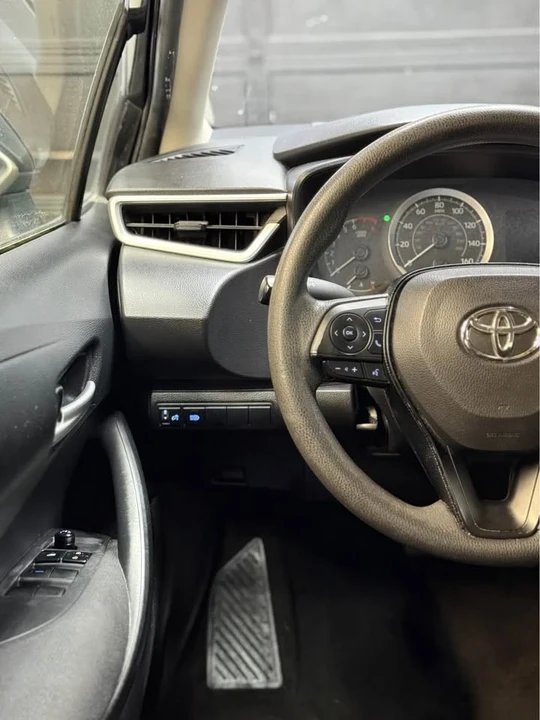 2020 Toyota Corolla 12th Gen - Image 17 of 18