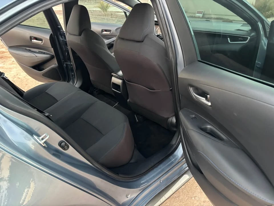 2020 Toyota Corolla 12th Gen - Image 9 of 12