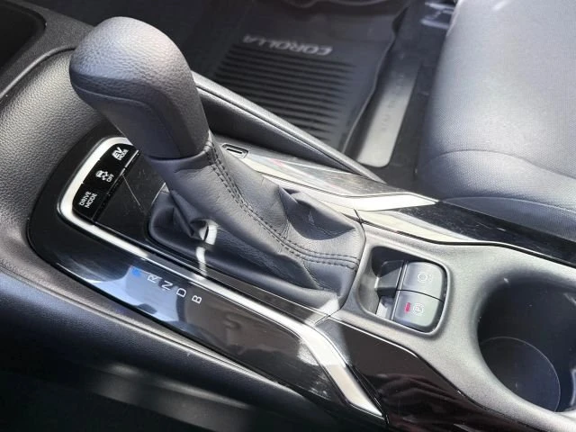 2020 Toyota Corolla 12th Gen - Image 19 of 20