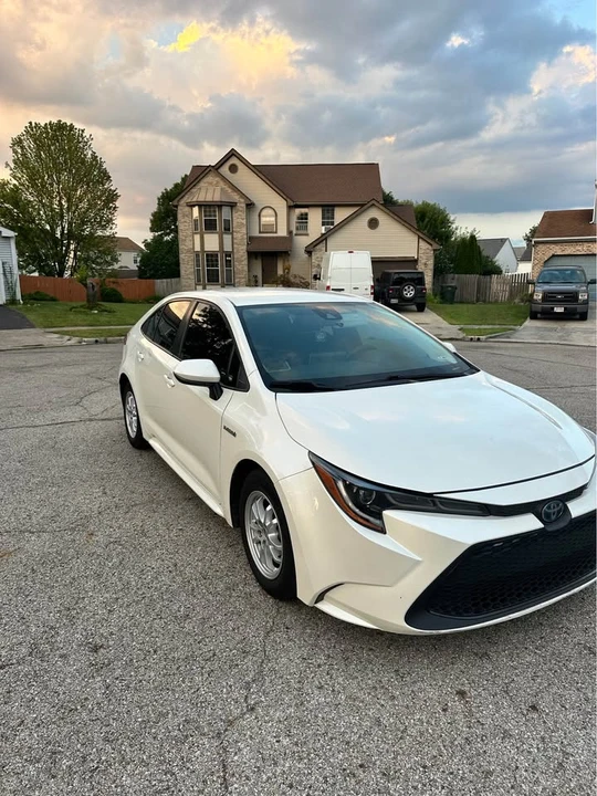 2020 Toyota Corolla 12th Gen - Image 3 of 10