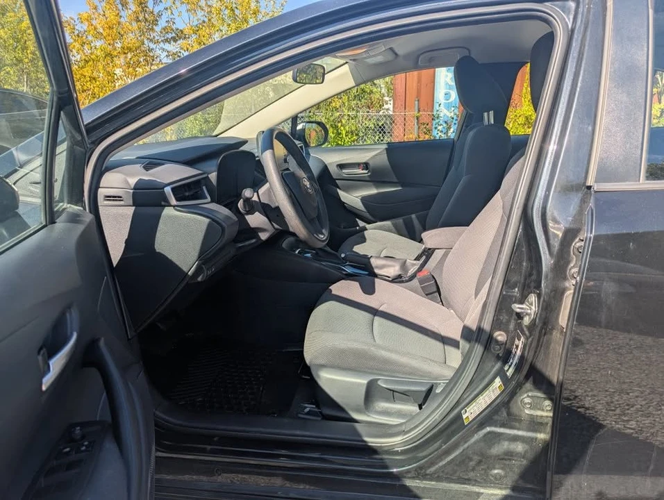 2020 Toyota Corolla 12th Gen - Image 9 of 17