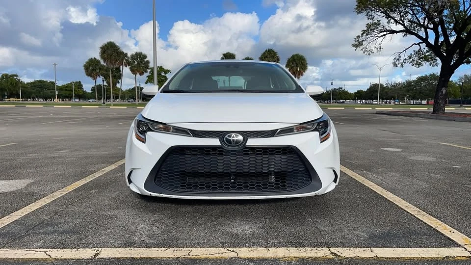 2020 Toyota Corolla 12th Gen - Image 3 of 20