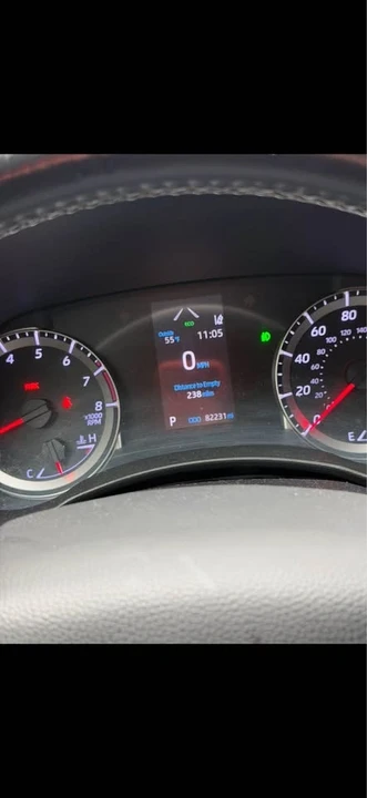 2020 Toyota Highlander - Image 7 of 10