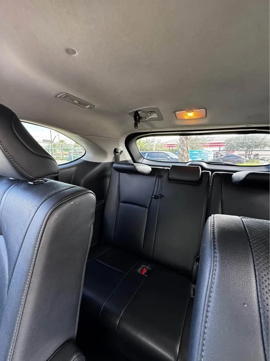 2020 Toyota Highlander - Image 5 of 12