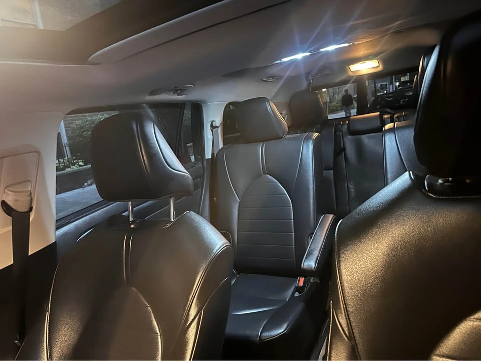 2020 Toyota Highlander - Image 10 of 10