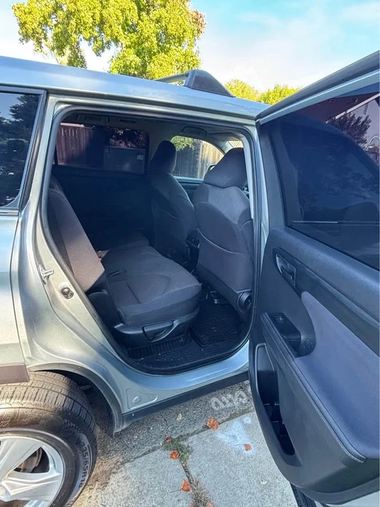 2020 Toyota Highlander - Image 10 of 15