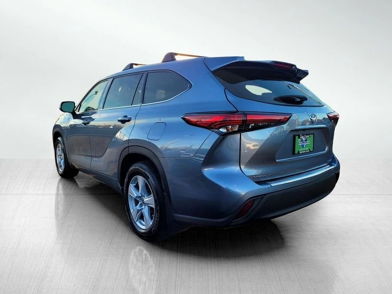 2020 Toyota Highlander - Image 3 of 15