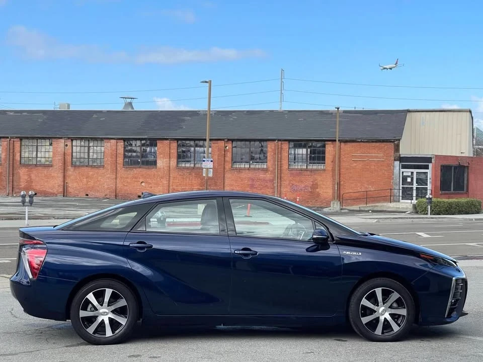 2020 Toyota Mirai - Image 3 of 20