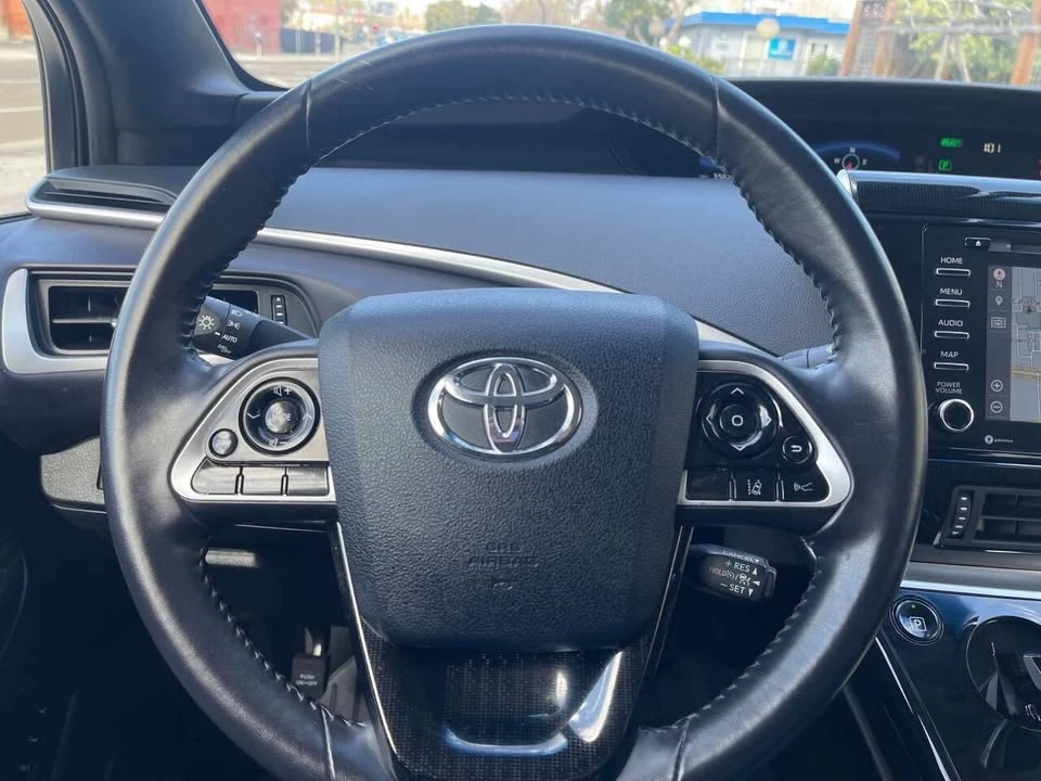 2020 Toyota Mirai - Image 9 of 20