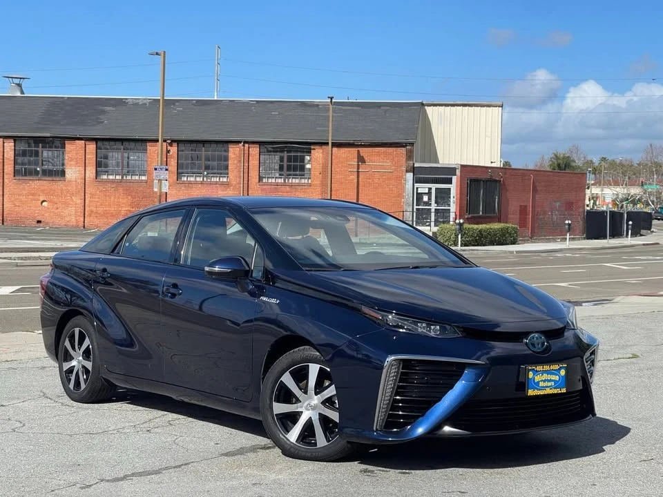 2020 Toyota Mirai - Image 2 of 20