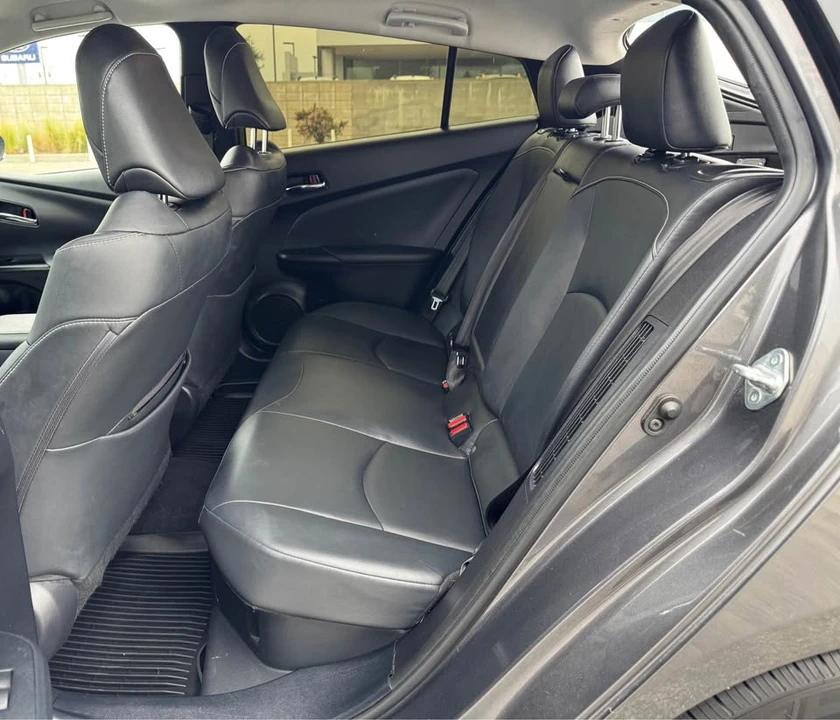 2020 Toyota Prius 4th Gen - Image 6 of 20