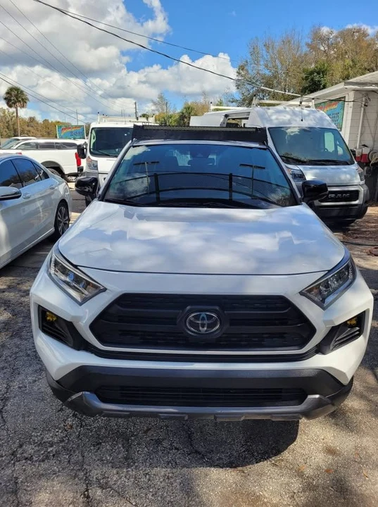 2020 Toyota RAV4 5th Gen - Image 3 of 11