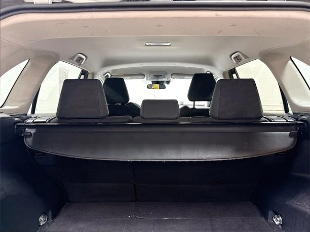 2020 Toyota RAV4 5th Gen - Image 18 of 20