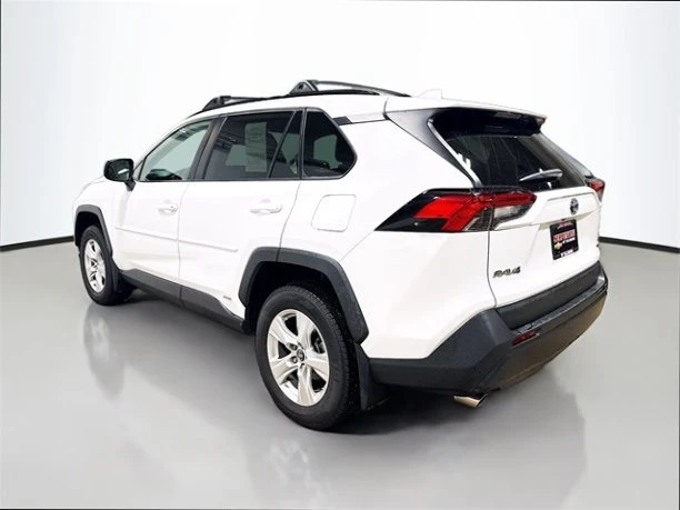 2020 Toyota RAV4 5th Gen - Image 5 of 20