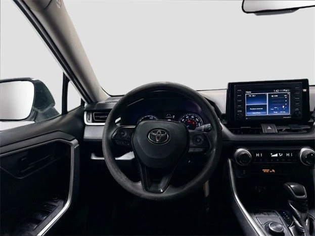 2020 Toyota RAV4 5th Gen - Image 14 of 20