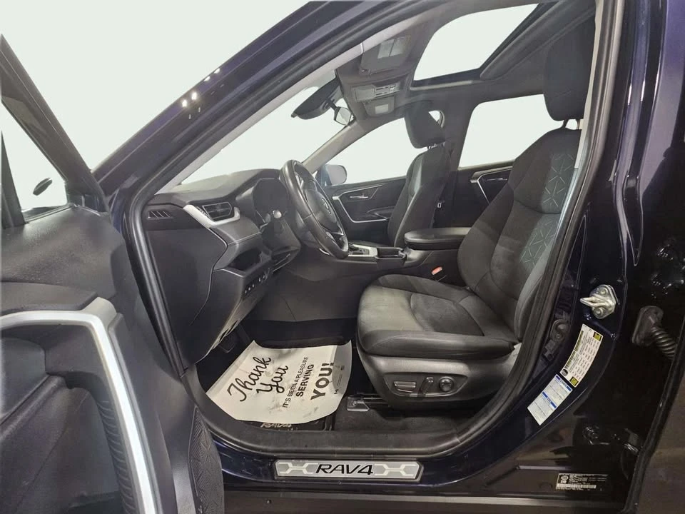 2020 Toyota RAV4 5th Gen - Image 4 of 10