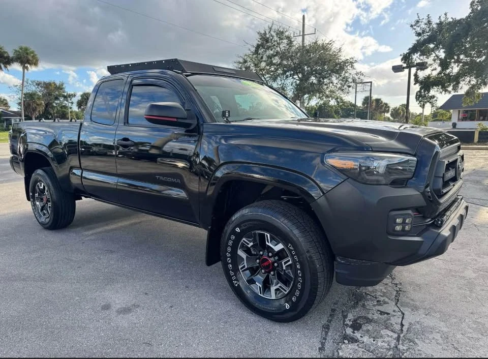 2020 Toyota Tacoma 3rd Gen - Image 3 of 11