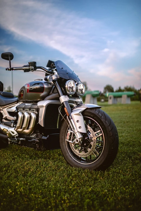 2020 Triumph - Image 11 of 25
