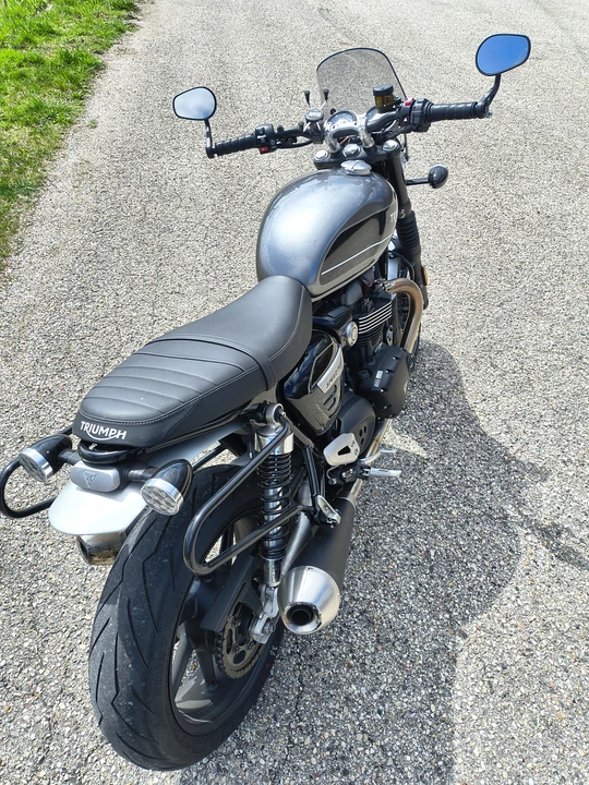 2020 Triumph Speed Twin 1200 - Image 16 of 20